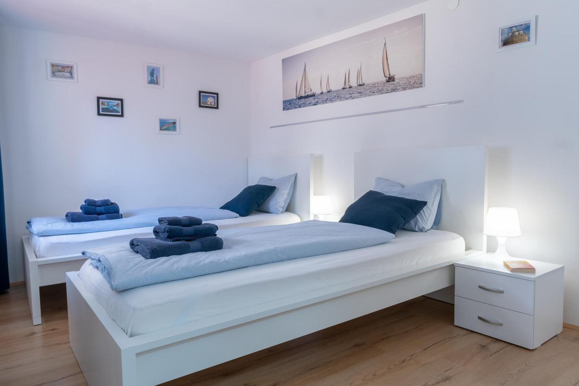 Via Paradiso Apartments ピラン エクステリア 写真